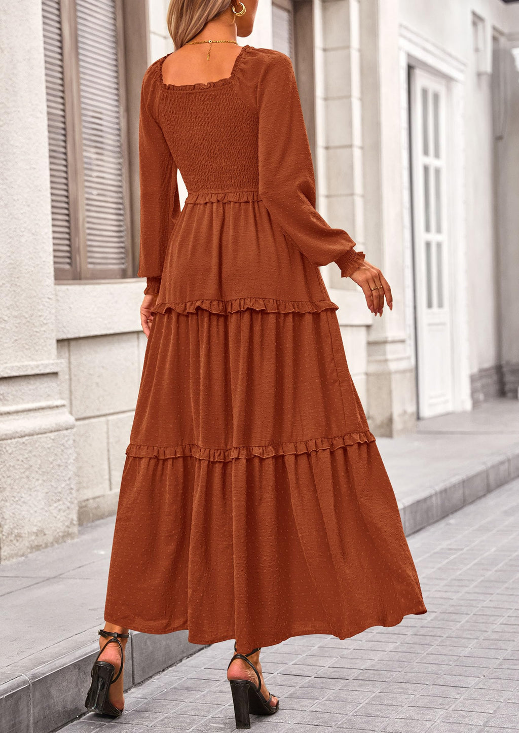 Vestido largo de plumetis