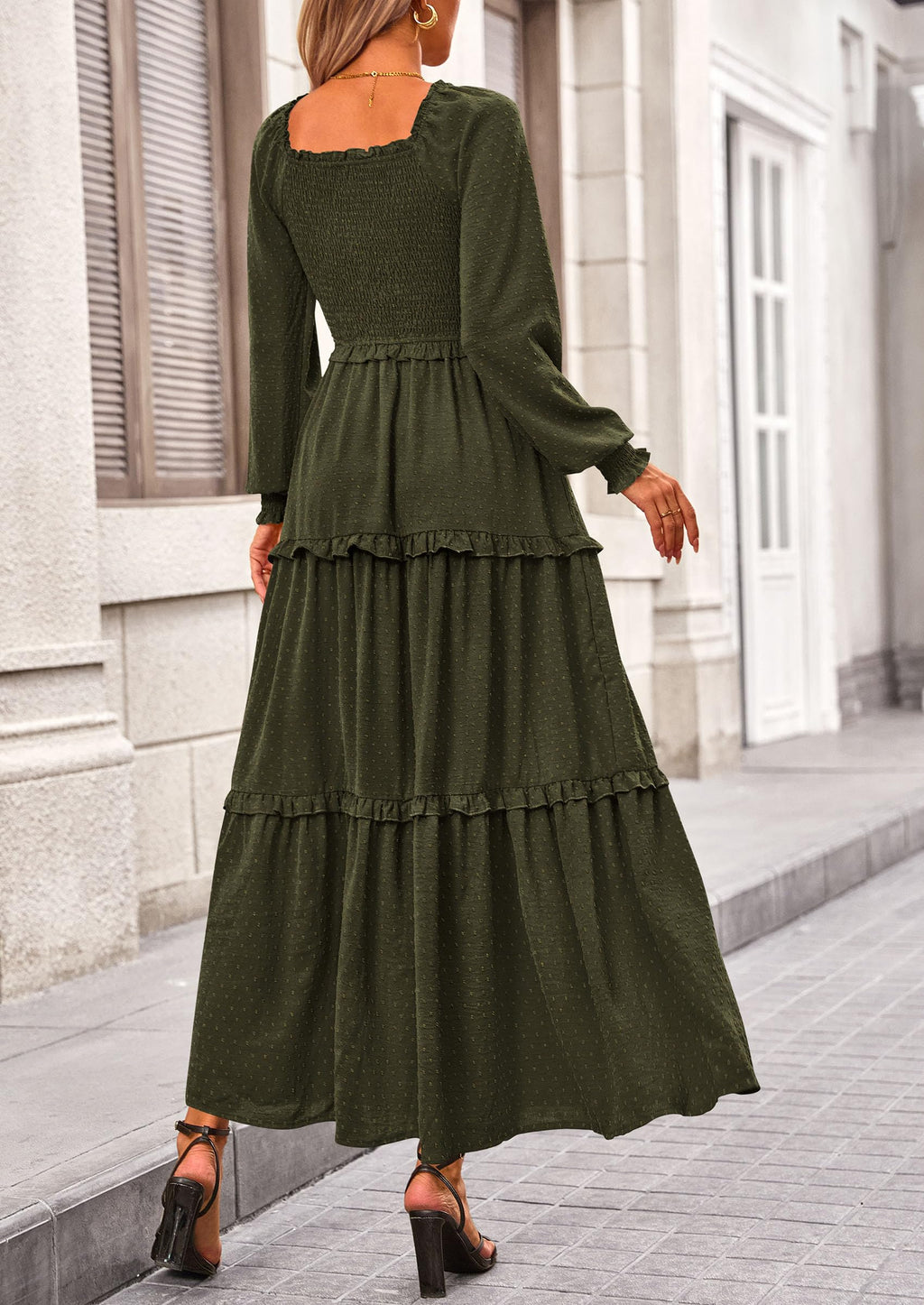 Vestido largo de plumetis