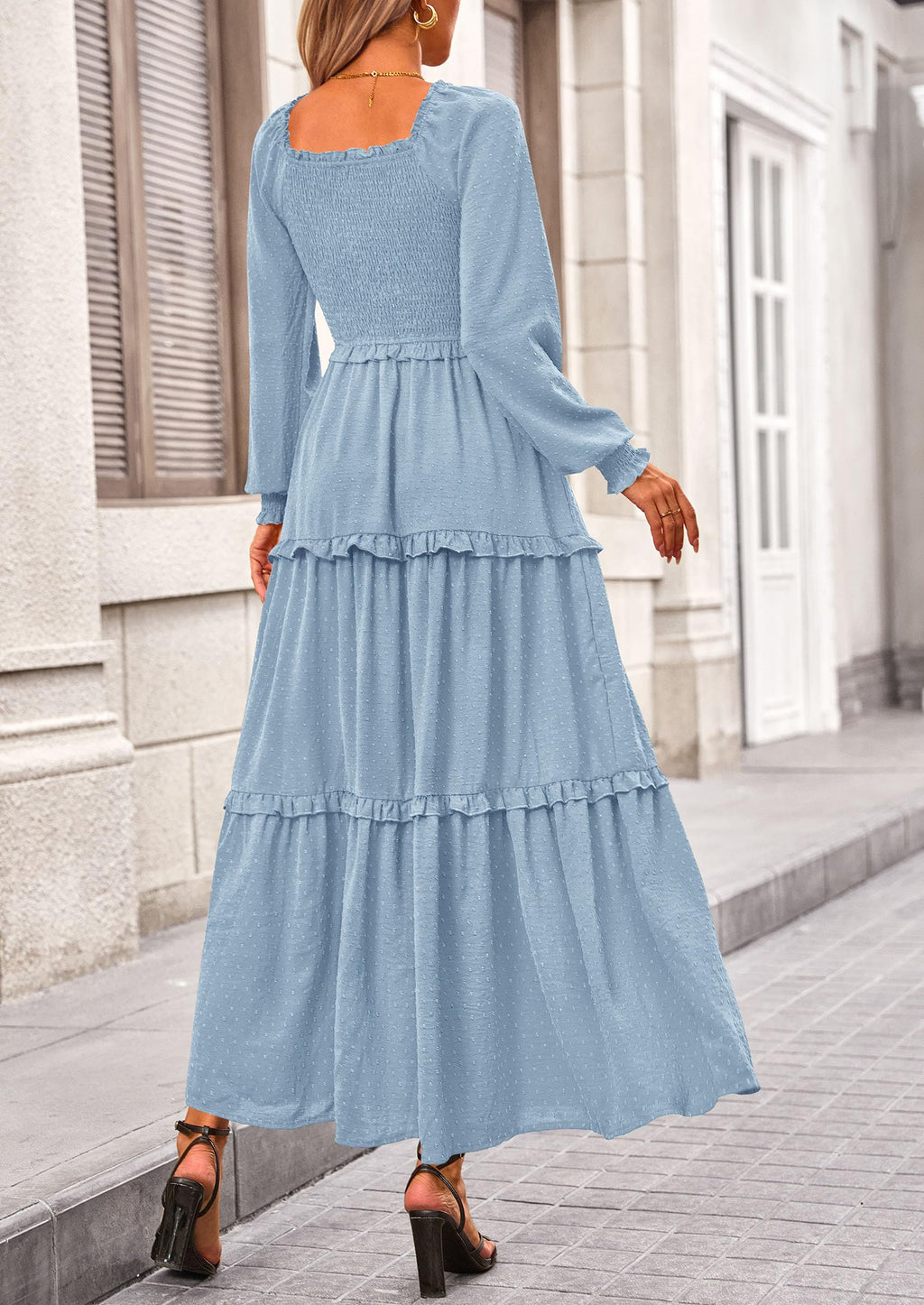 Vestido largo de plumetis