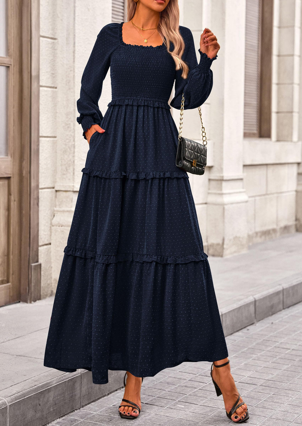 Vestido largo de plumetis