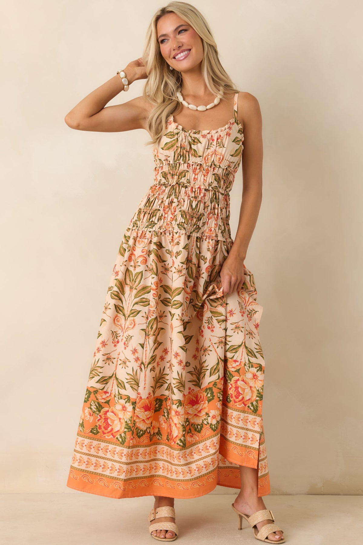 Slow Summer Vestido largo de algodón con estampado floral en tonos melocotón y verde