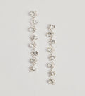 Pendientes largos elegantes y chic con pedrería