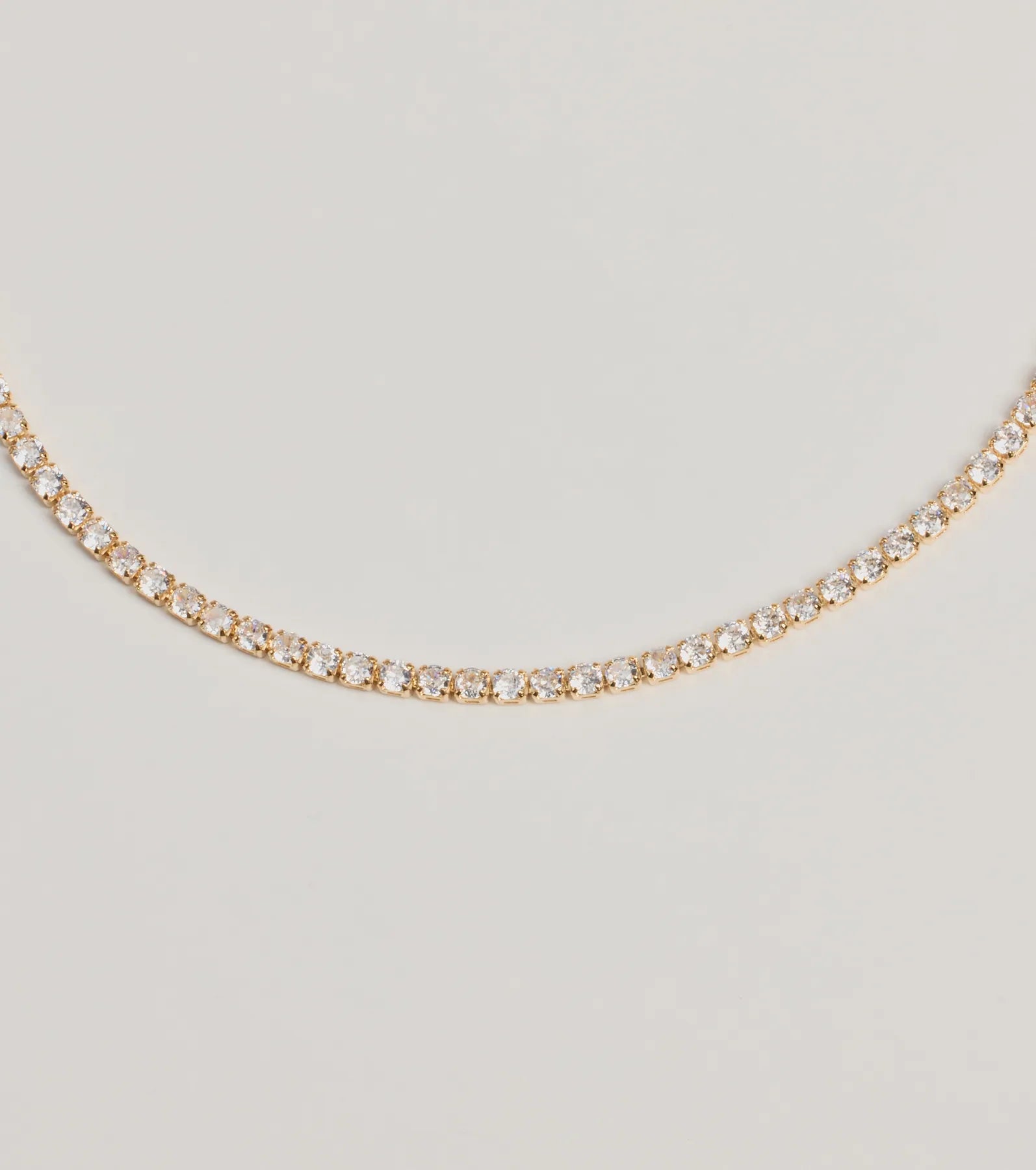 Collar de circonitas