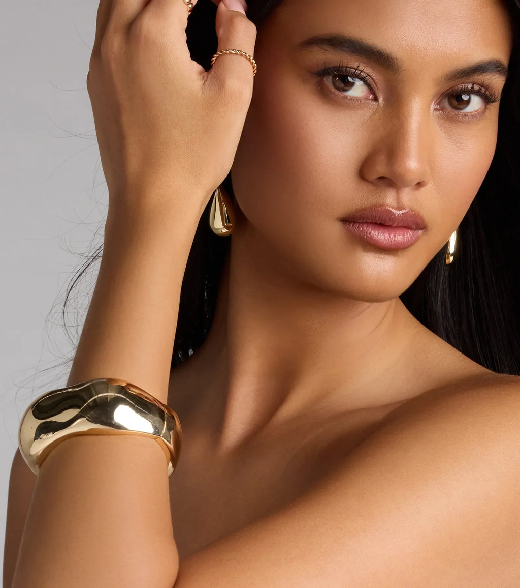 Pulsera tipo brazalete más elegante