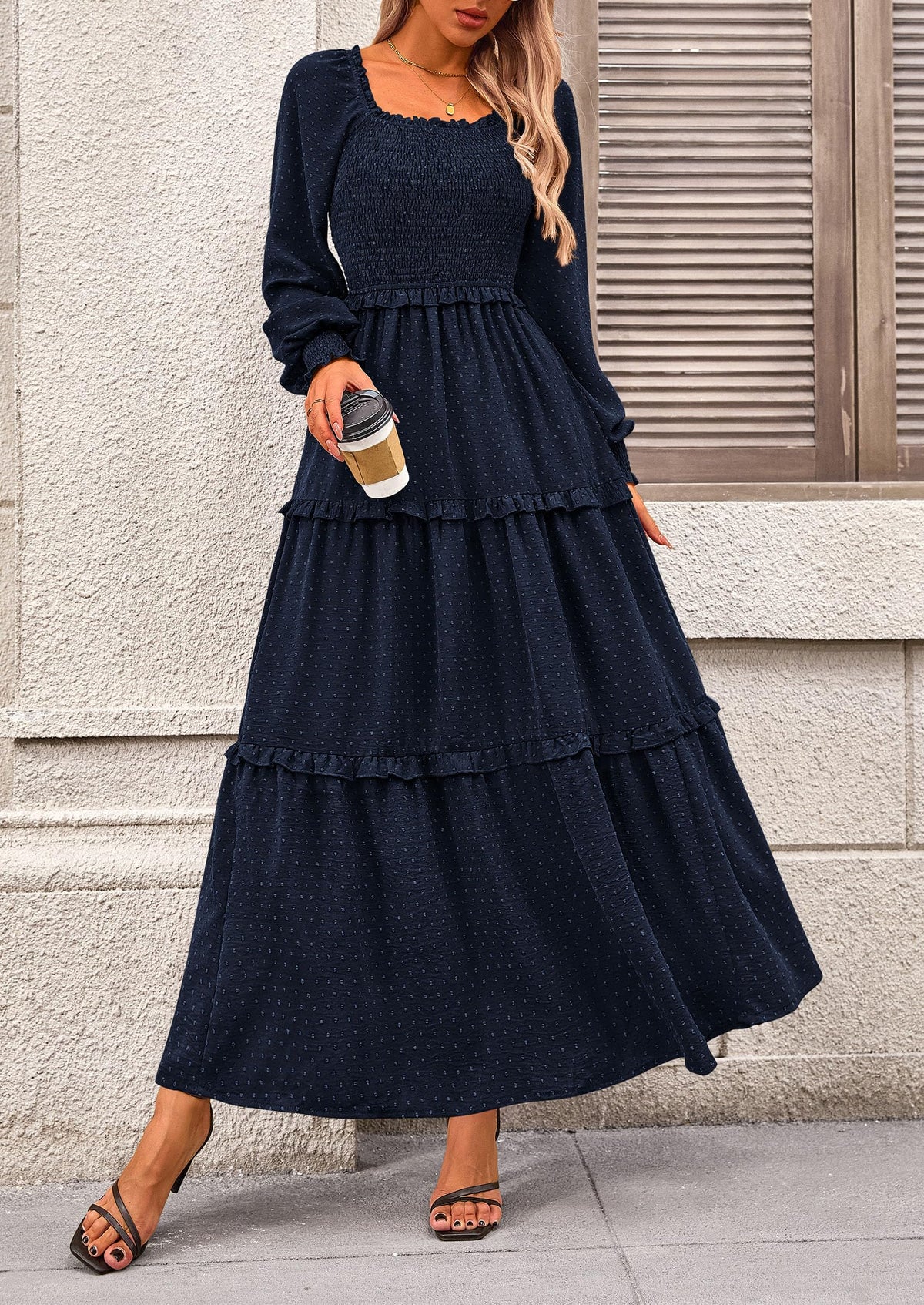 Vestido largo de plumetis