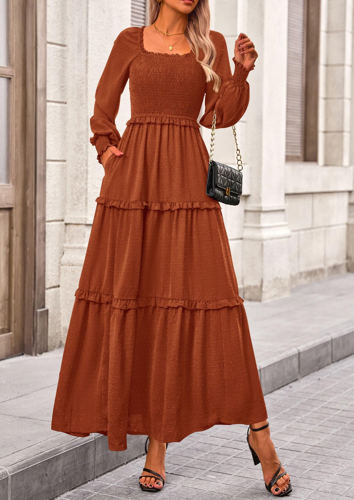 Vestido largo de plumetis