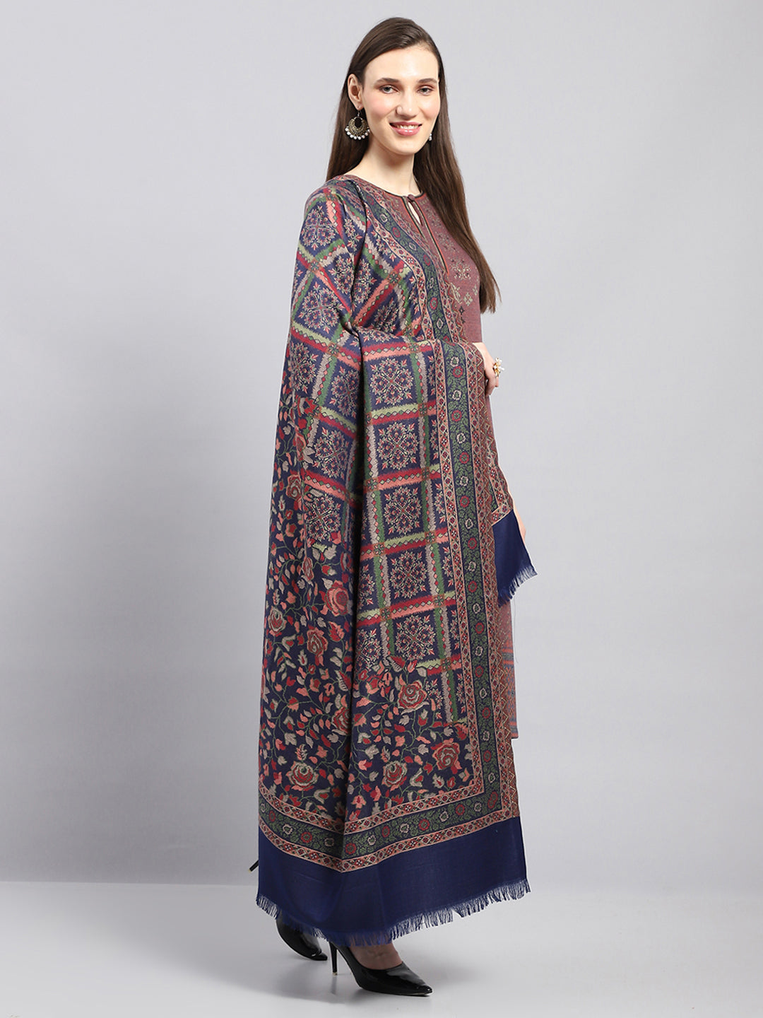 Chal multicolor con diseño exclusivo para mujer: elegante y versátil