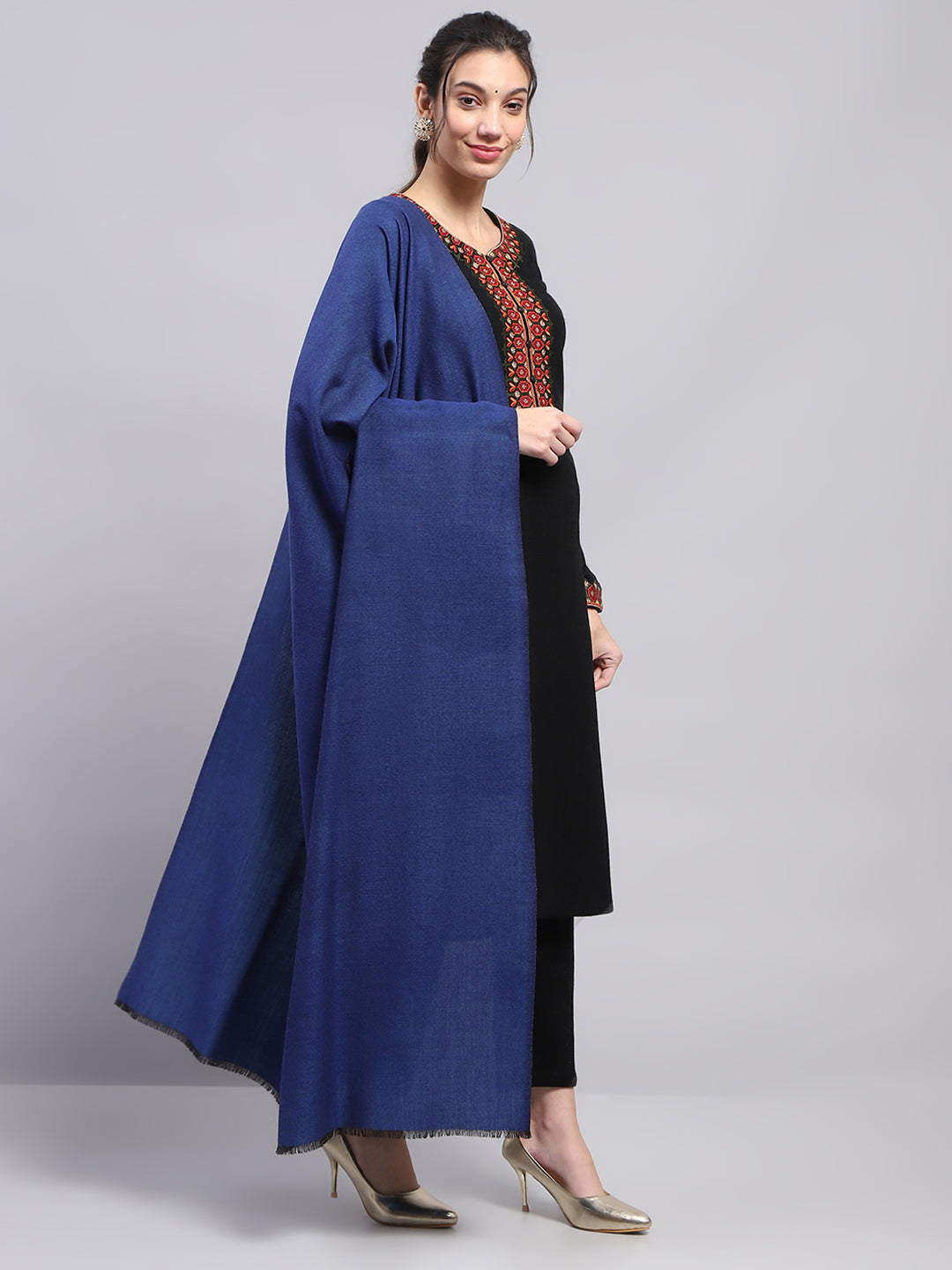 Chal reversible azul liso para mujer