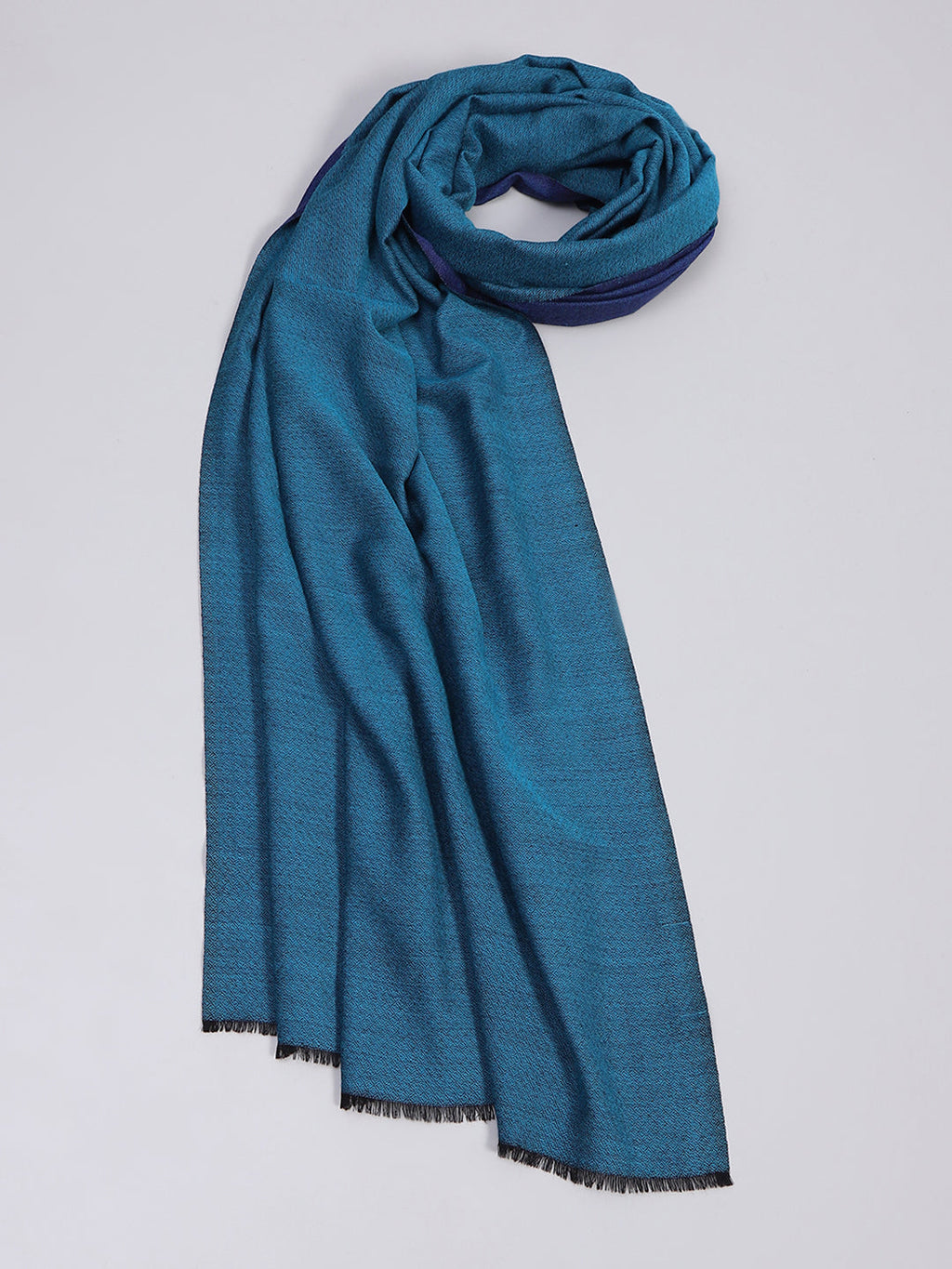 Chal reversible azul liso para mujer
