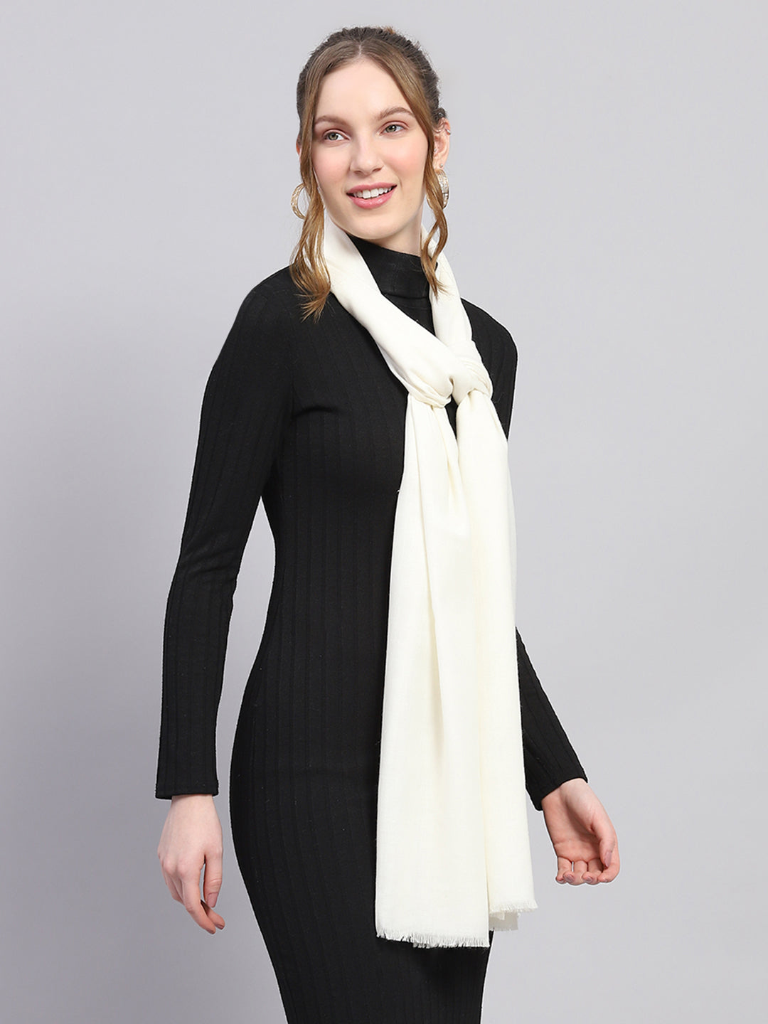 Estola elegante blanca lisa para mujer
