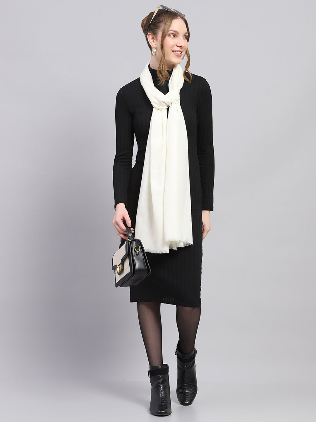 Estola elegante blanca lisa para mujer
