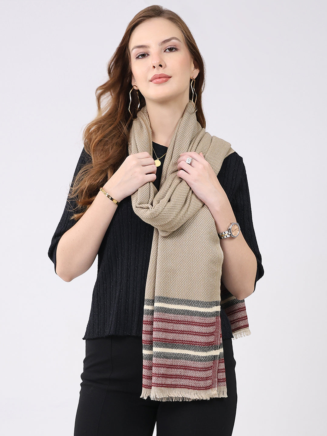 Estola de lana beige con diseño estampado para mujer