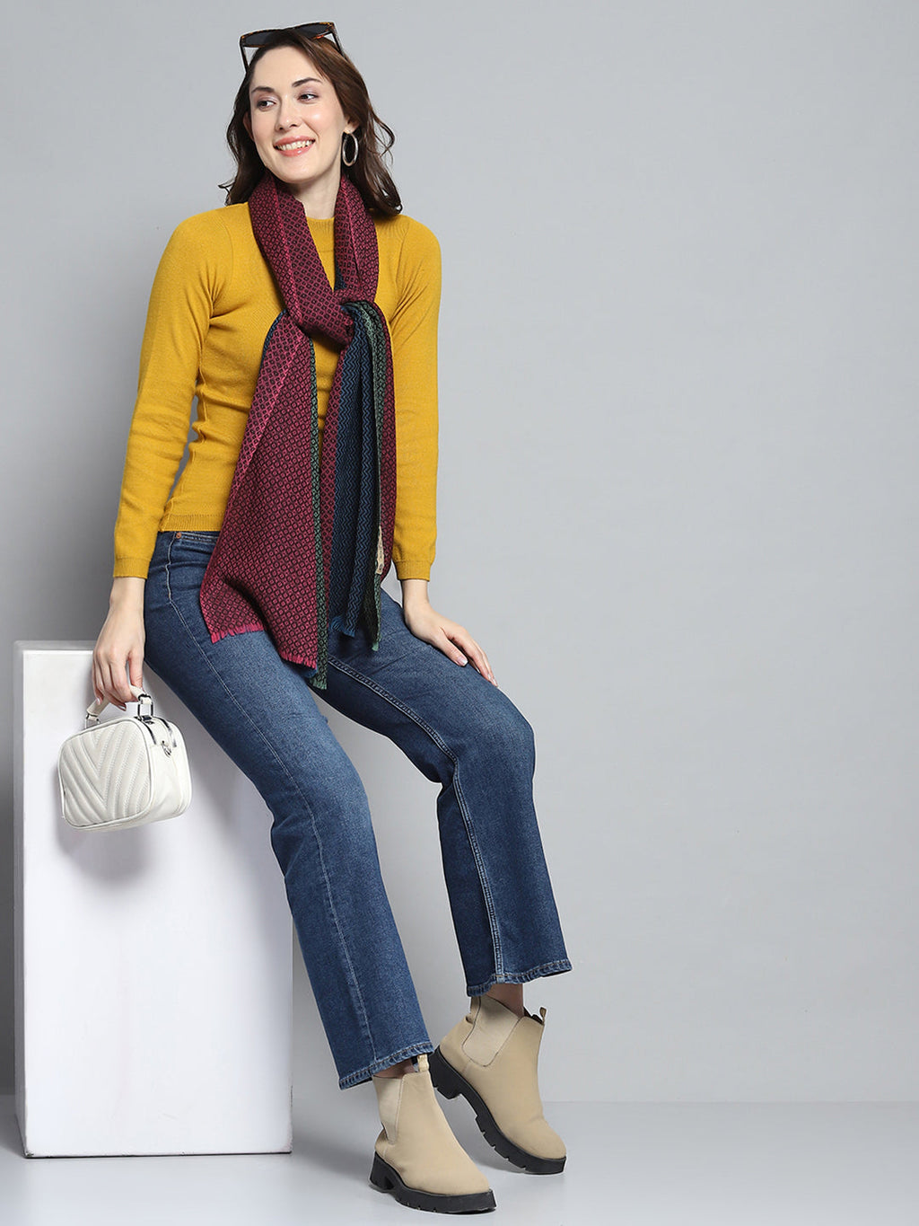 Estola de moda multicolor con diseño propio para mujer