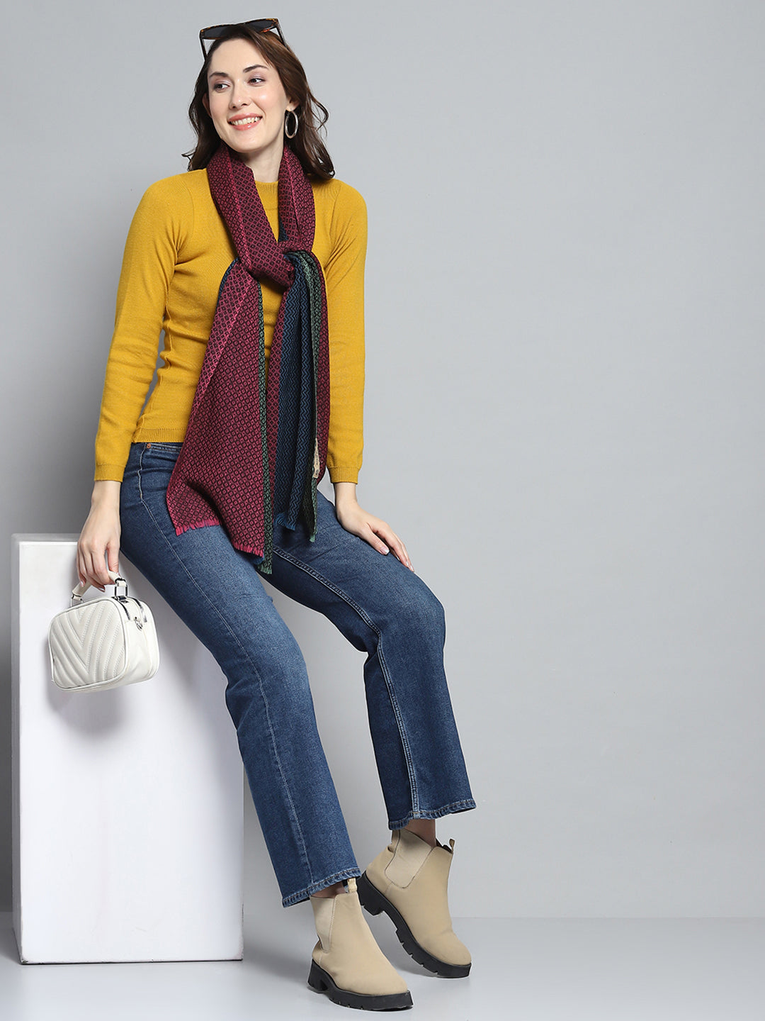 Estola de moda multicolor con diseño propio para mujer