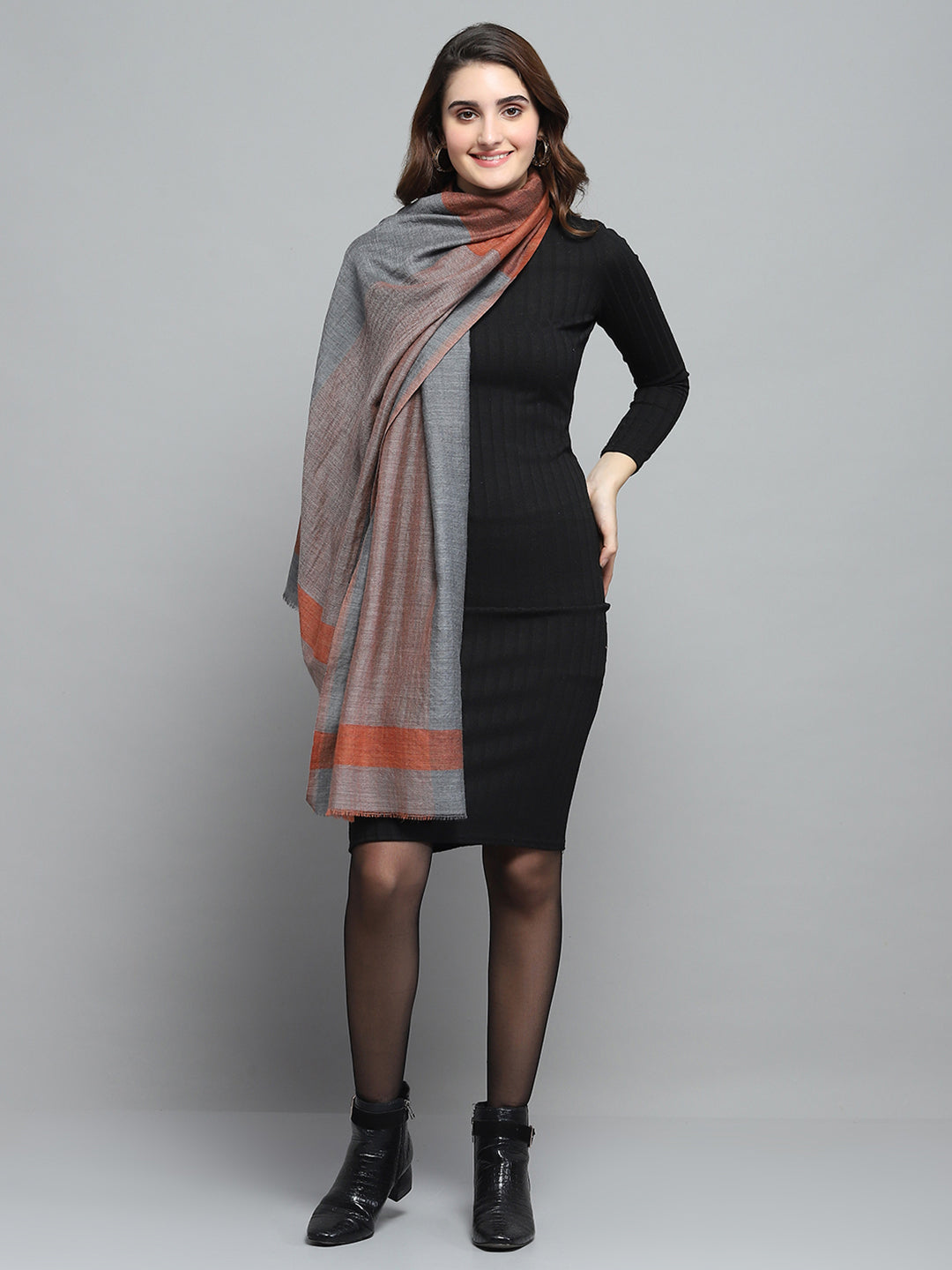 Estola de moda multicolor con diseño estampado para mujer
