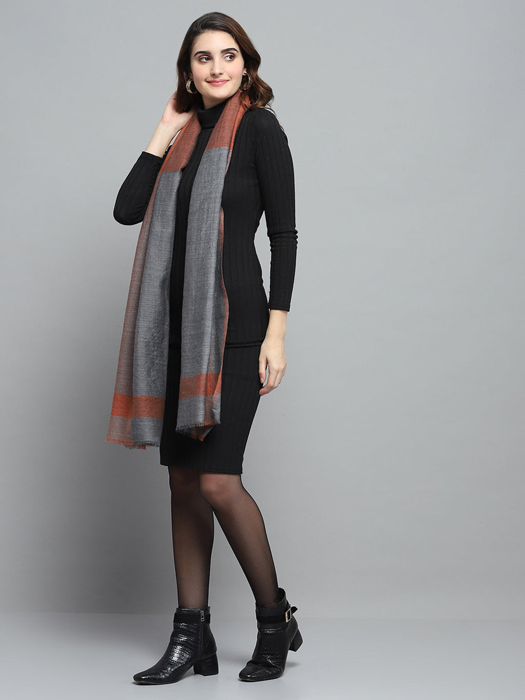 Estola de moda multicolor con diseño estampado para mujer