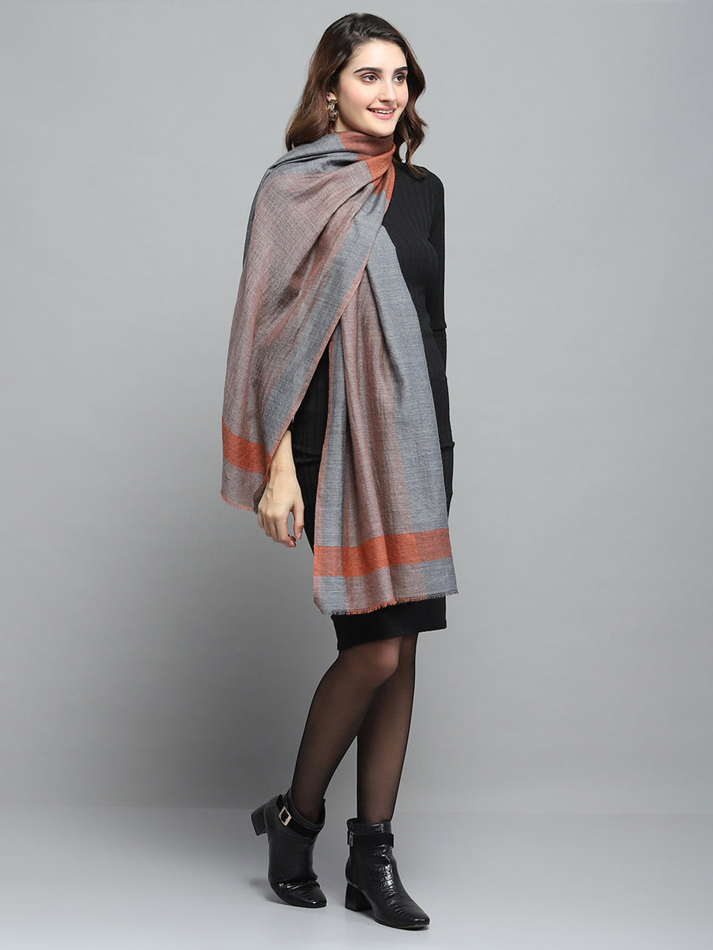 Estola de moda multicolor con diseño estampado para mujer