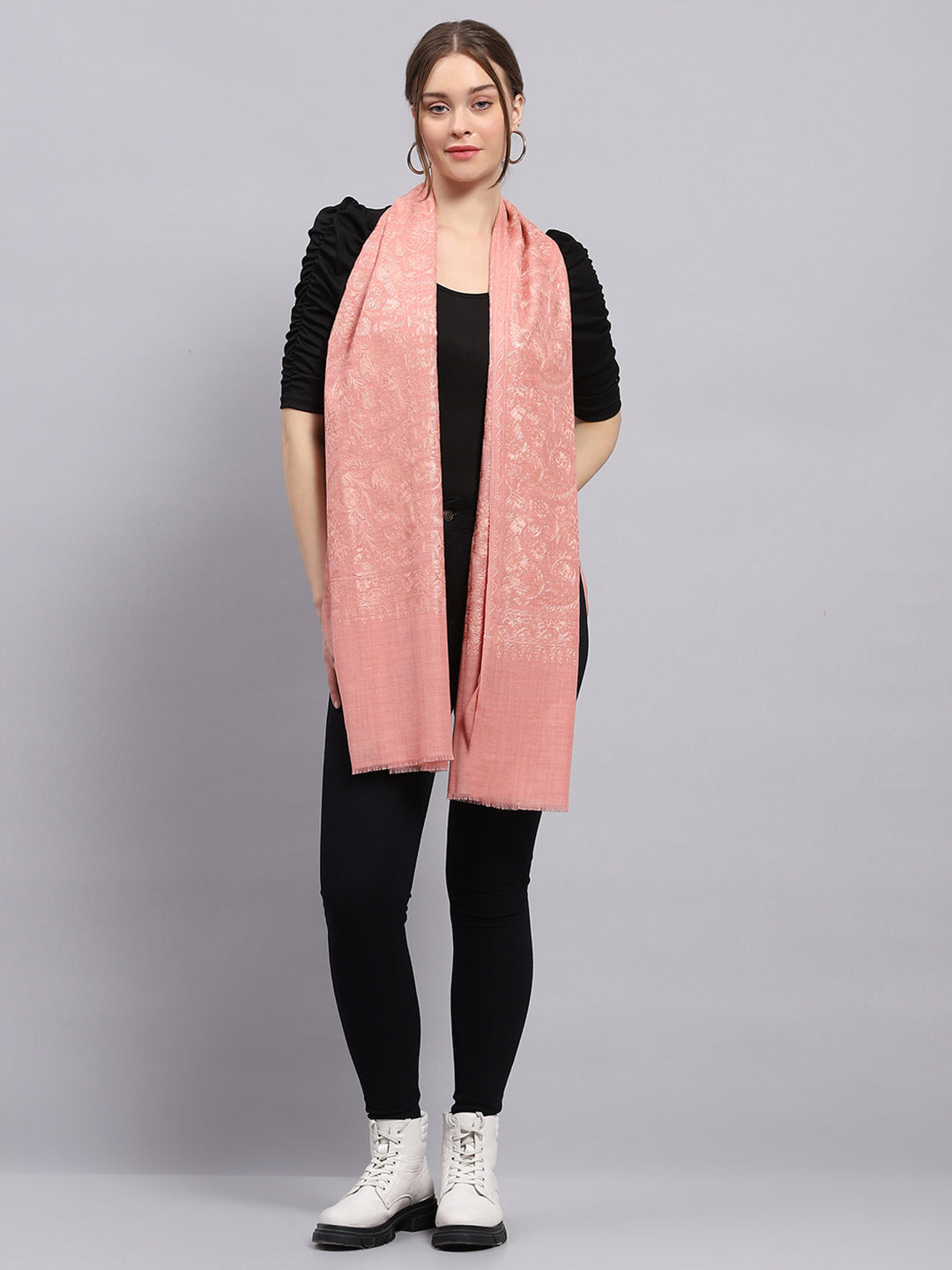 Estola rosa con diseño para mujer