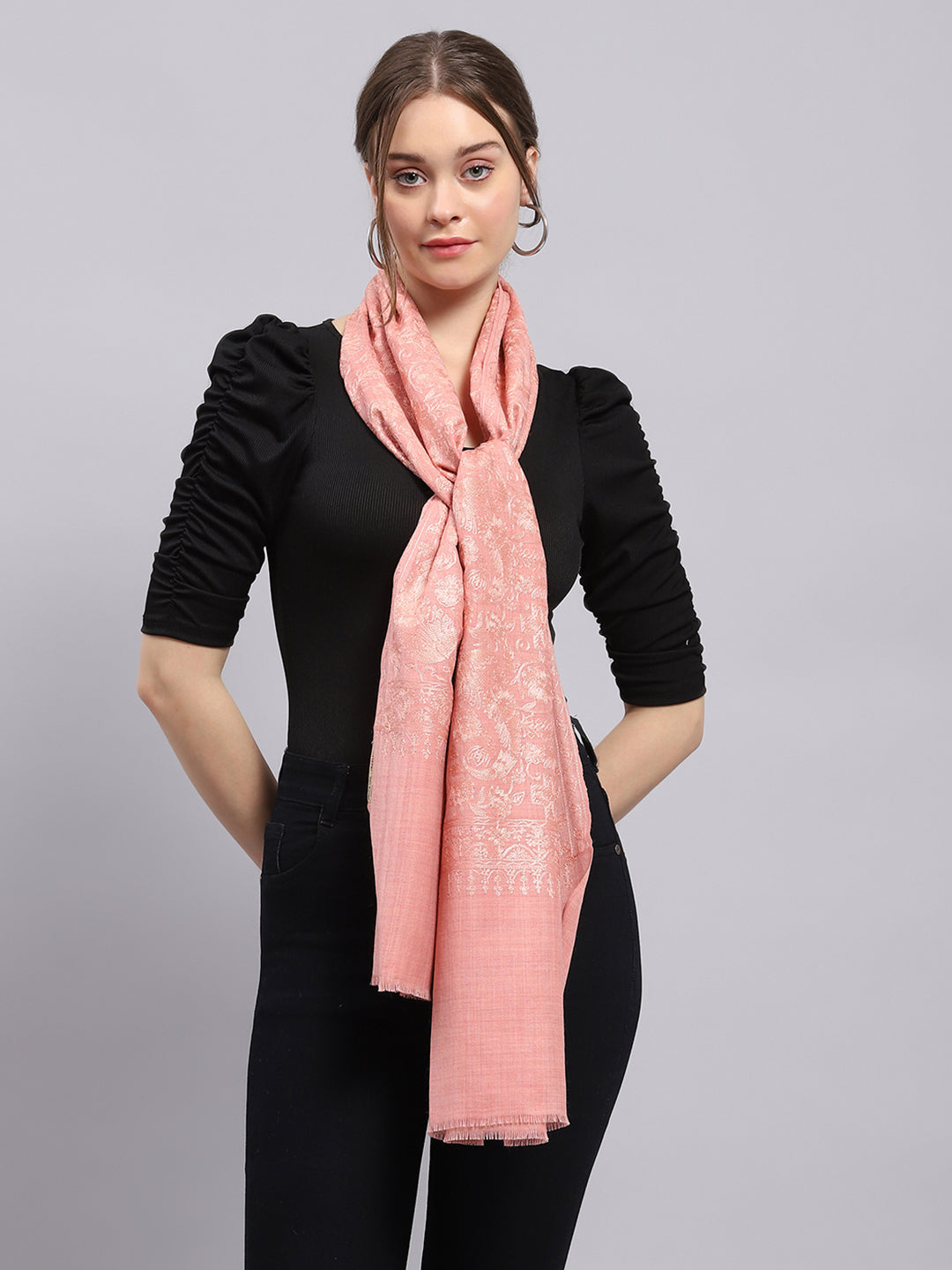 Estola rosa con diseño para mujer