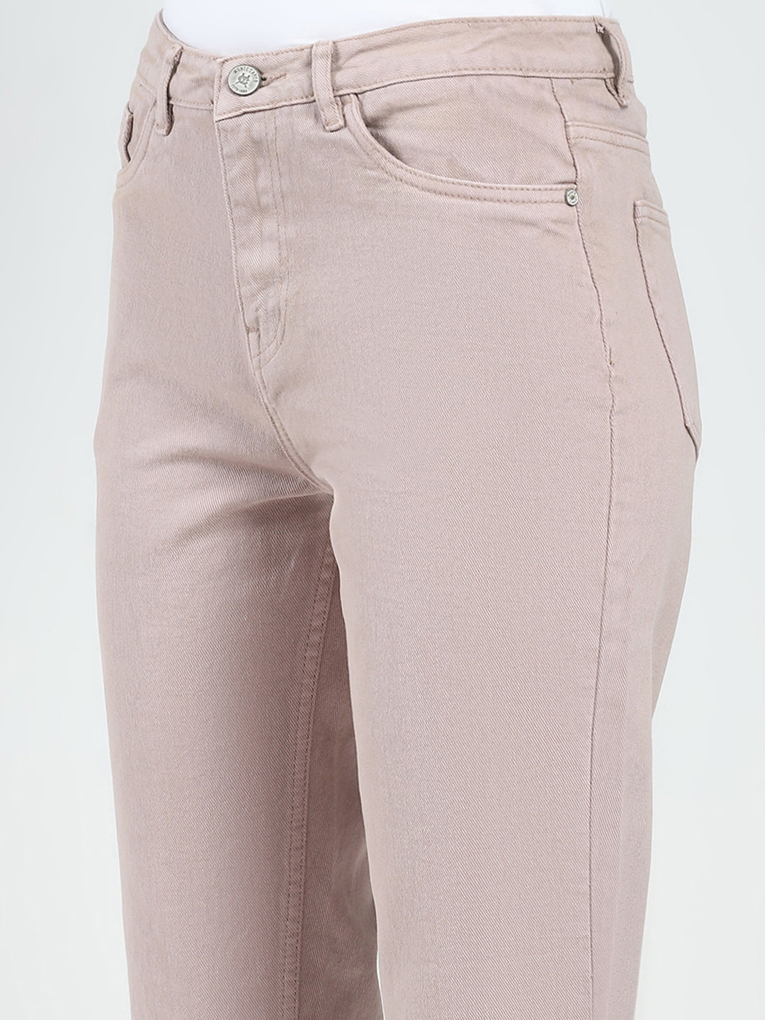Jeans de mezclilla ajustados de color óxido para mujer