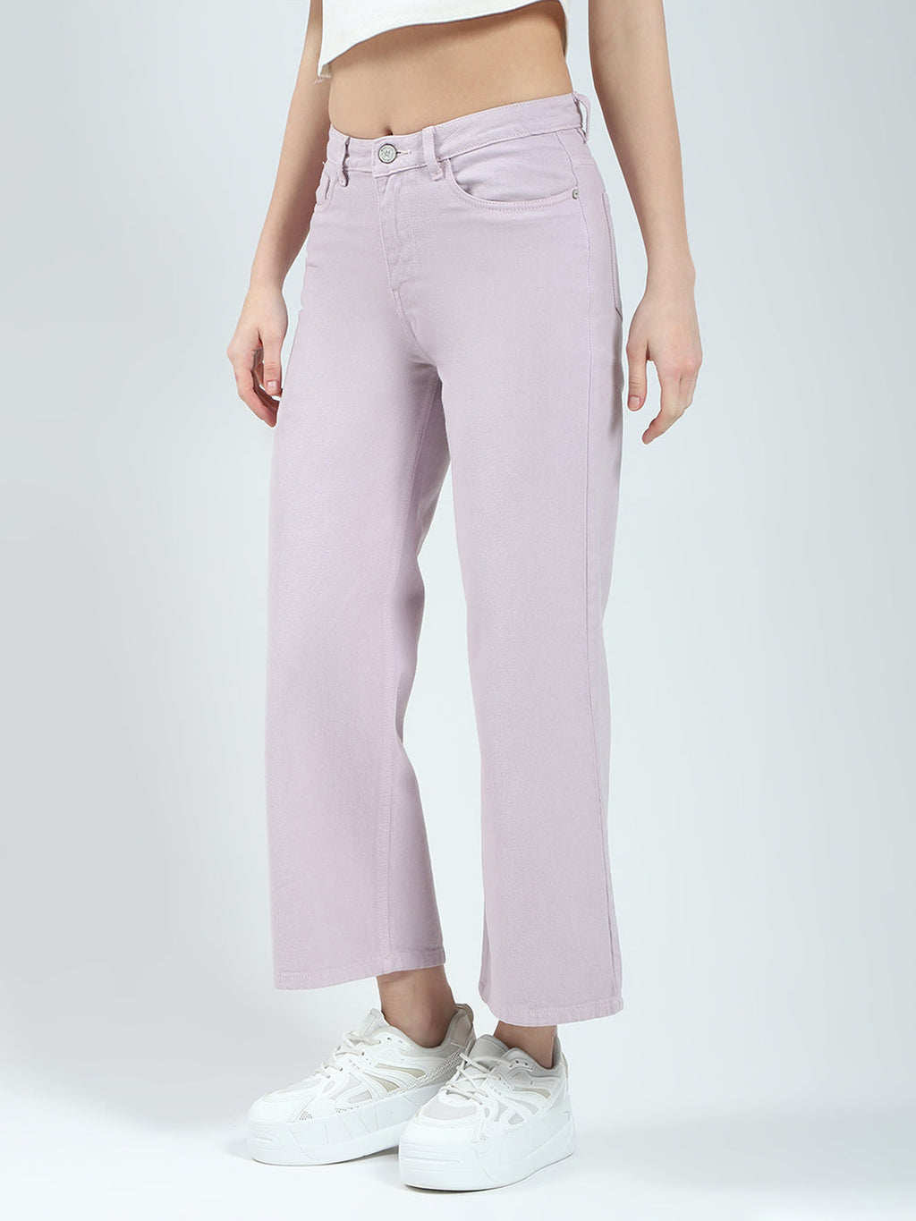 Vaqueros de mezclilla morados de corte regular para mujer