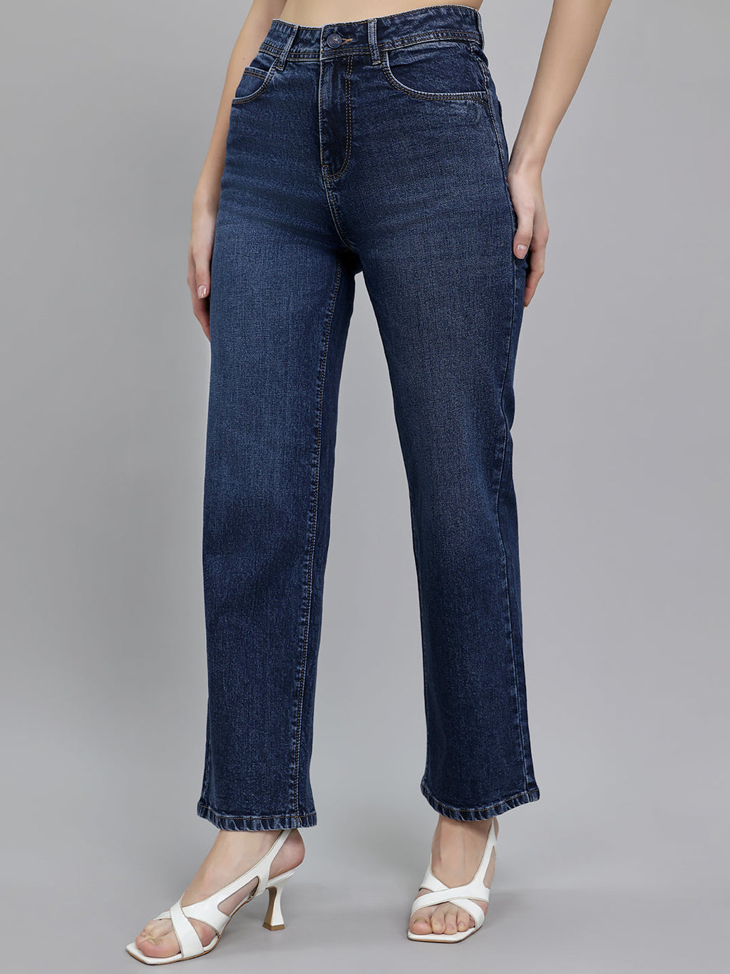 Jeans de mezclilla azul claro de pierna recta para mujer