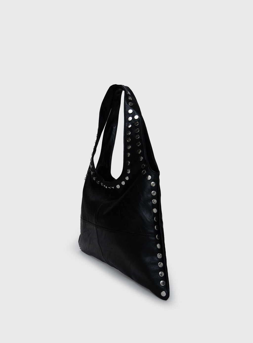 Bolso de mano con tachuelas