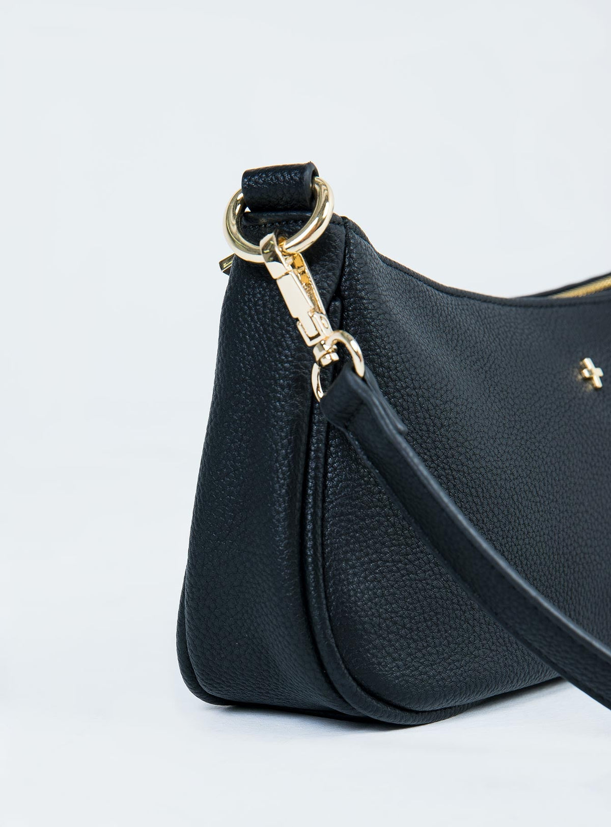 Bolso de cuero negro