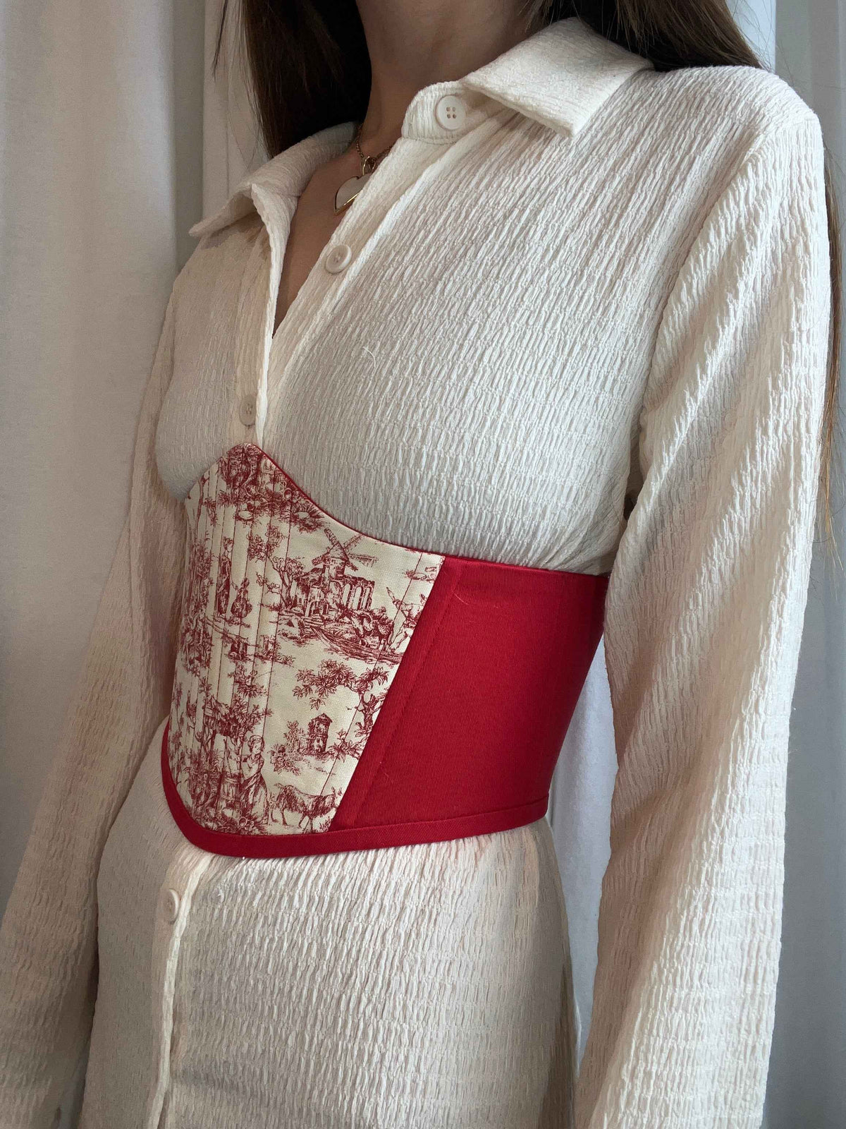 Elegante cinturón corsé rojo de Toile de Jouy ❤️