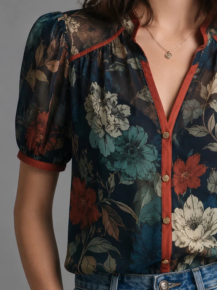 Blusa vintage con estampado botánico