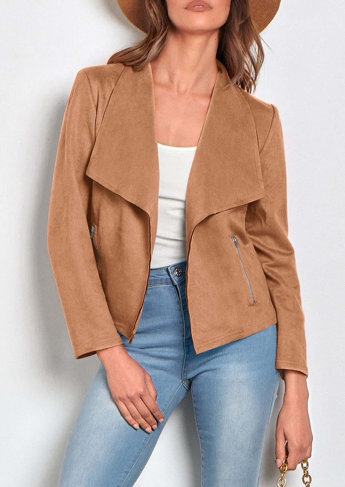 Chaqueta corta de sintético