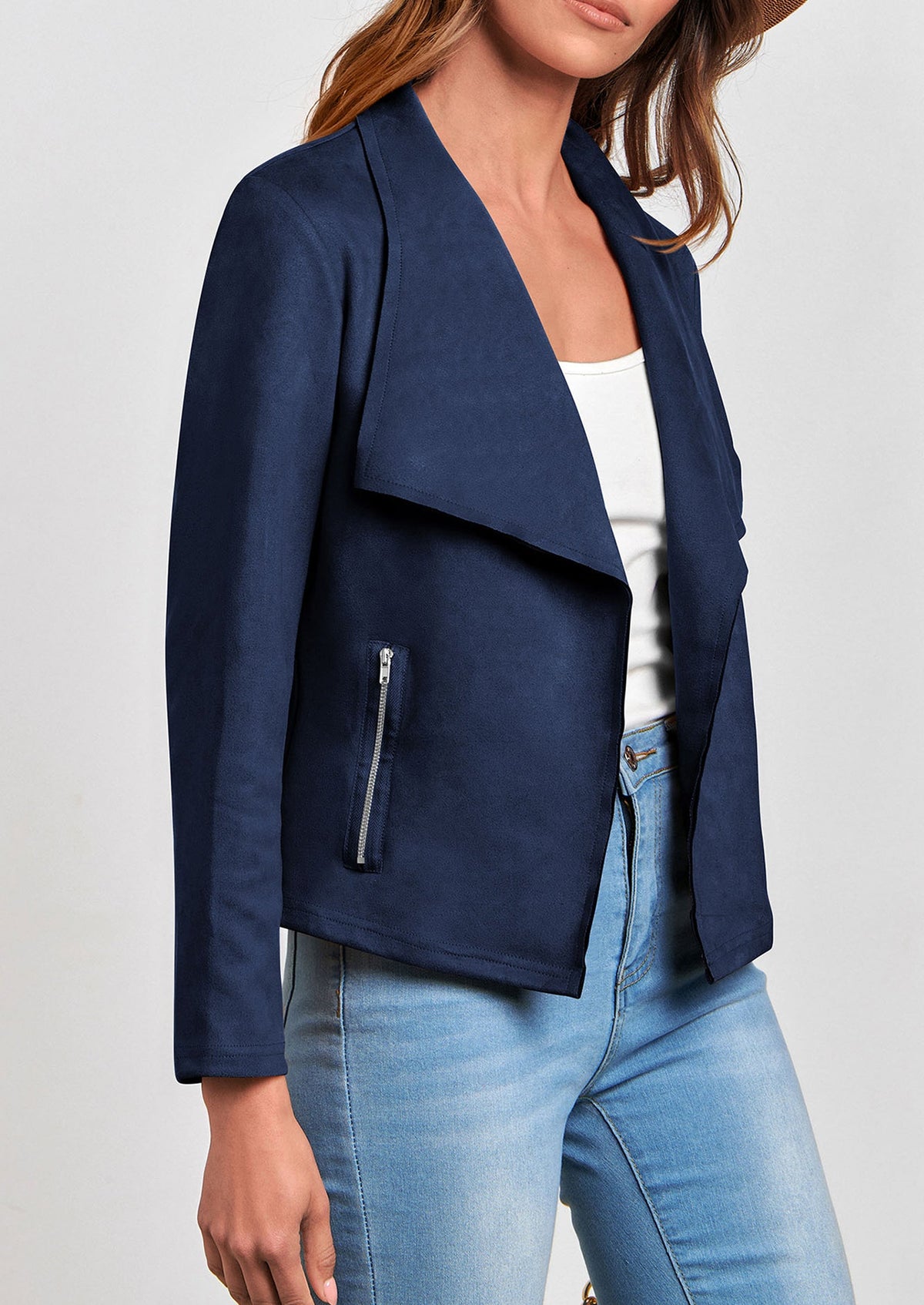 Chaqueta corta de sintético