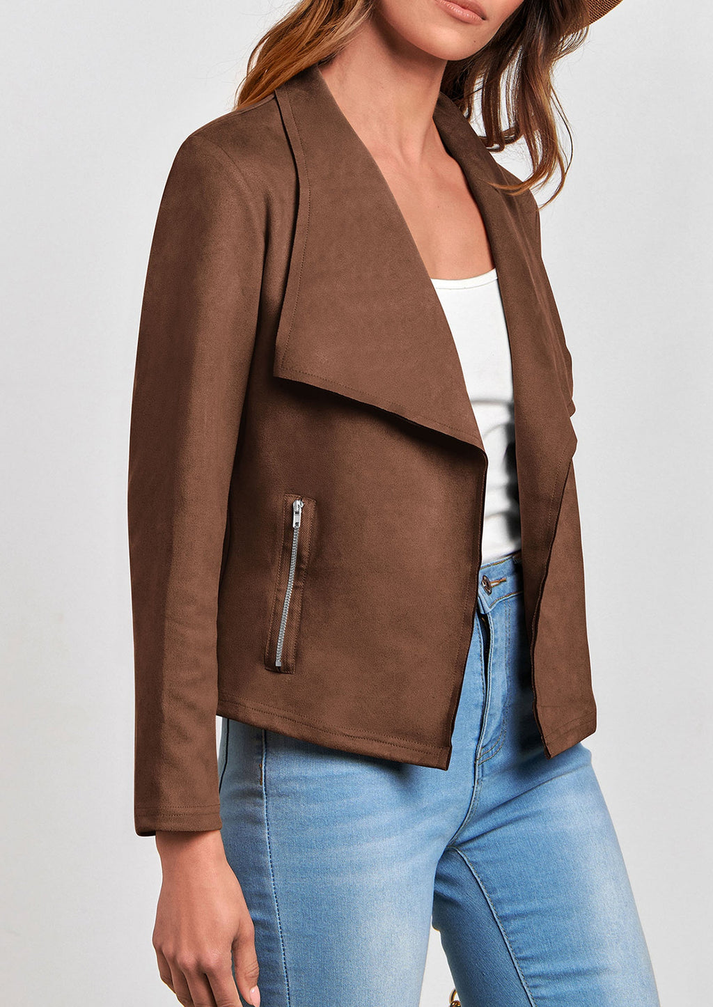 Chaqueta corta de sintético