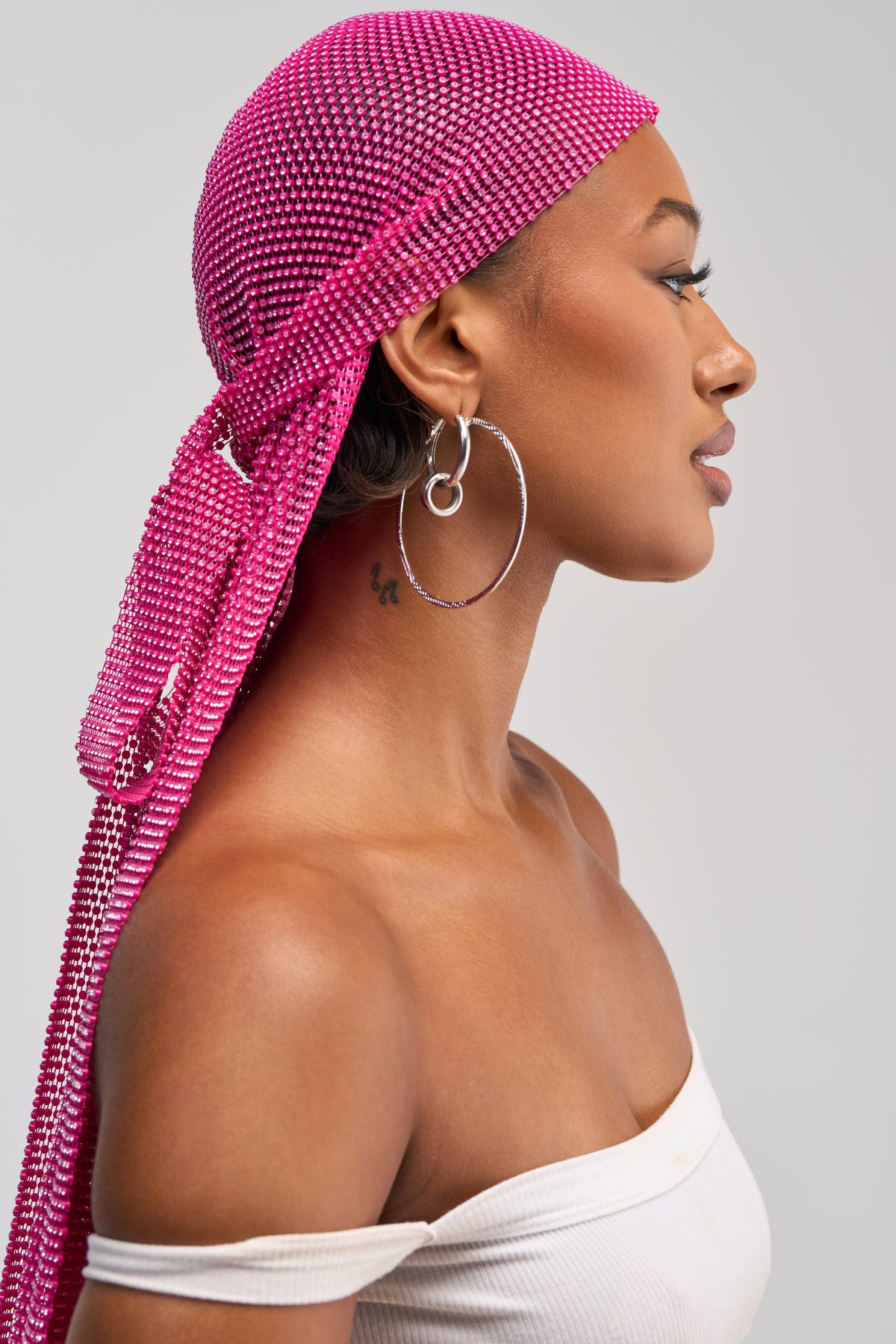 Durag con pedrería para toda la noche – accesorio elegante y brillante para la cabeza