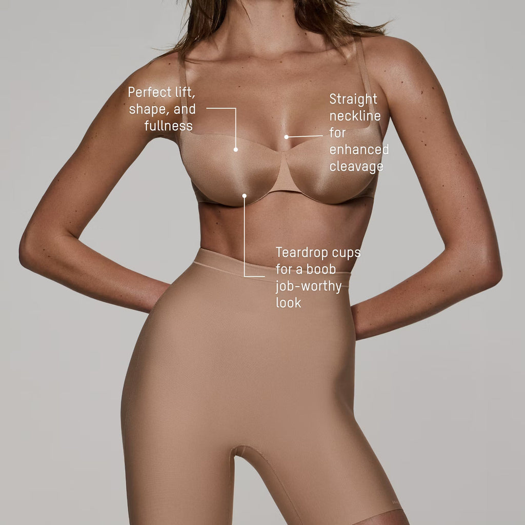 Sujetador balconette push-up Ultimate de SKIMS en color arcilla – ajuste realzado y esculpido
