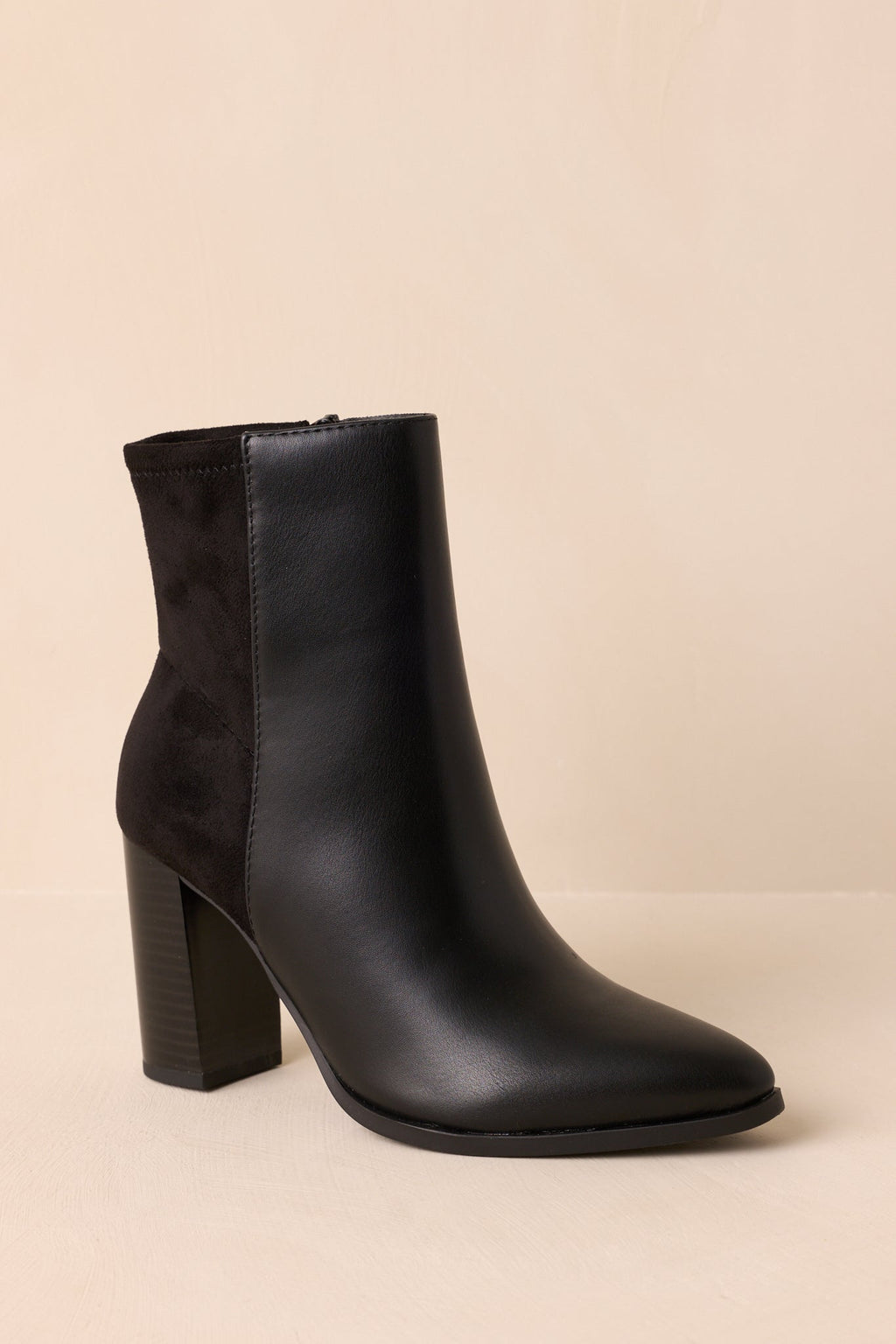 Botines negros de ante sintético Stand Corrected – Calzado elegante para el día a día