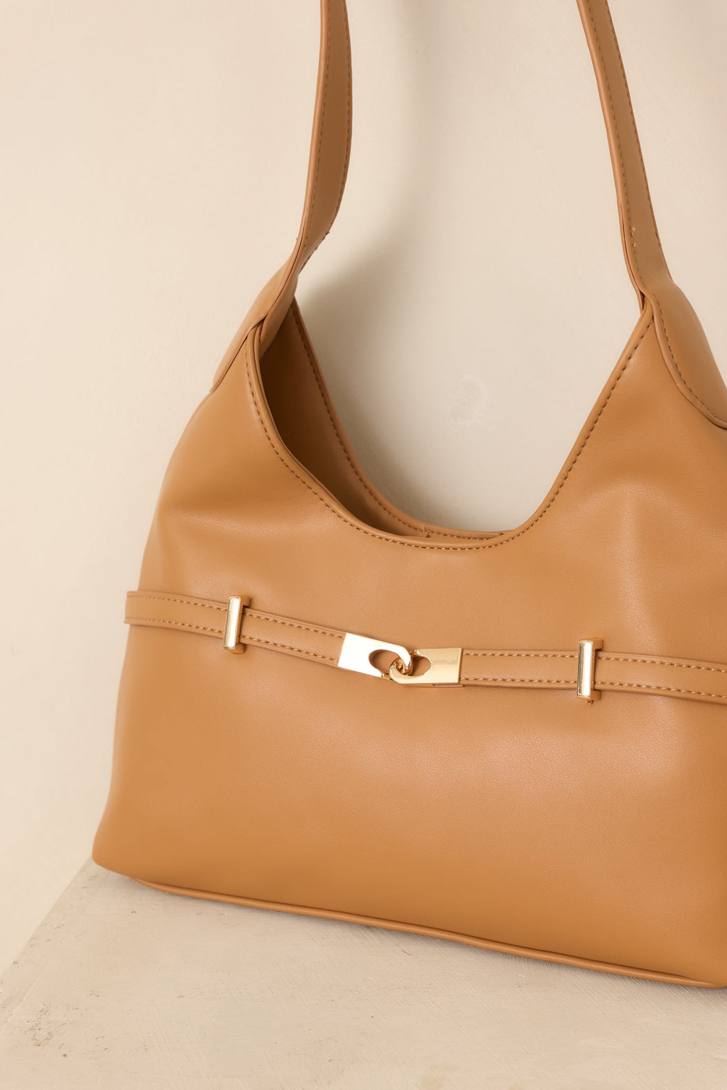 Bolso de hombro de cuero sintético