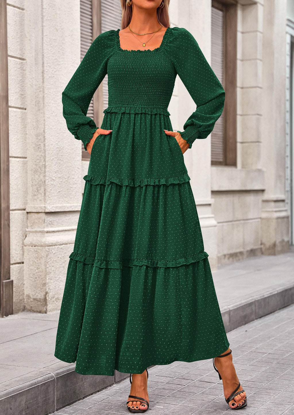 Vestido largo de plumetis