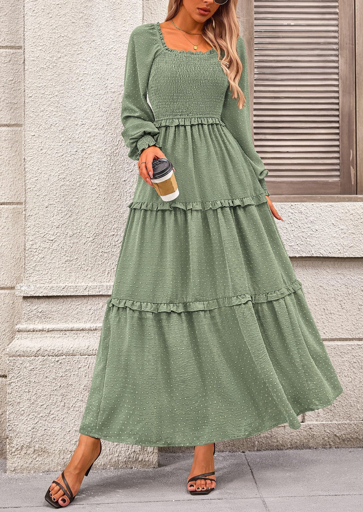 Vestido largo de plumetis