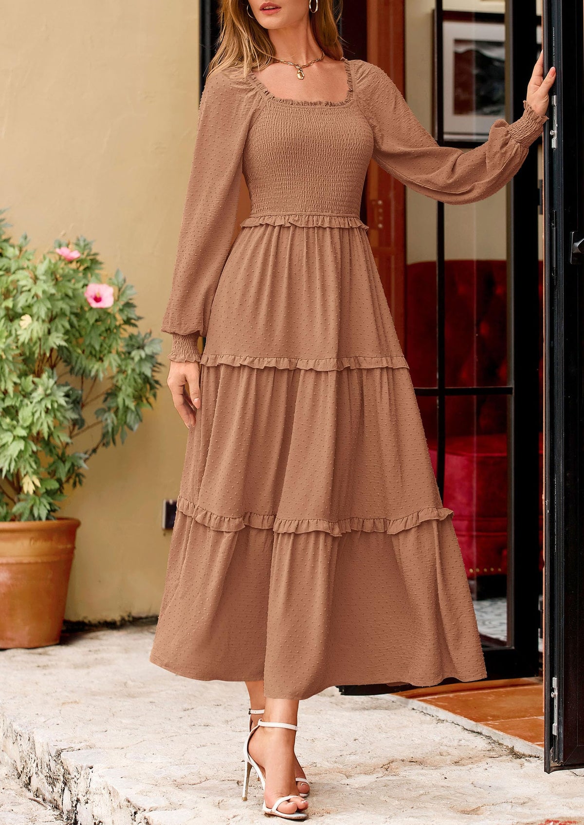 Vestido largo de plumetis