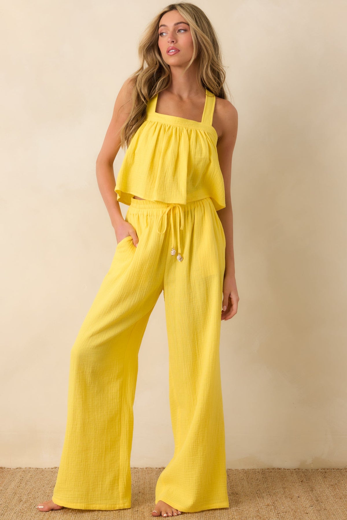 Paradisa Calor Camiseta de tirantes acampanada de algodón amarilla para mujer