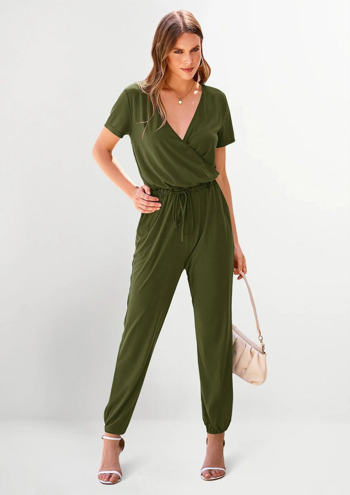 Mono elegante para mujer
