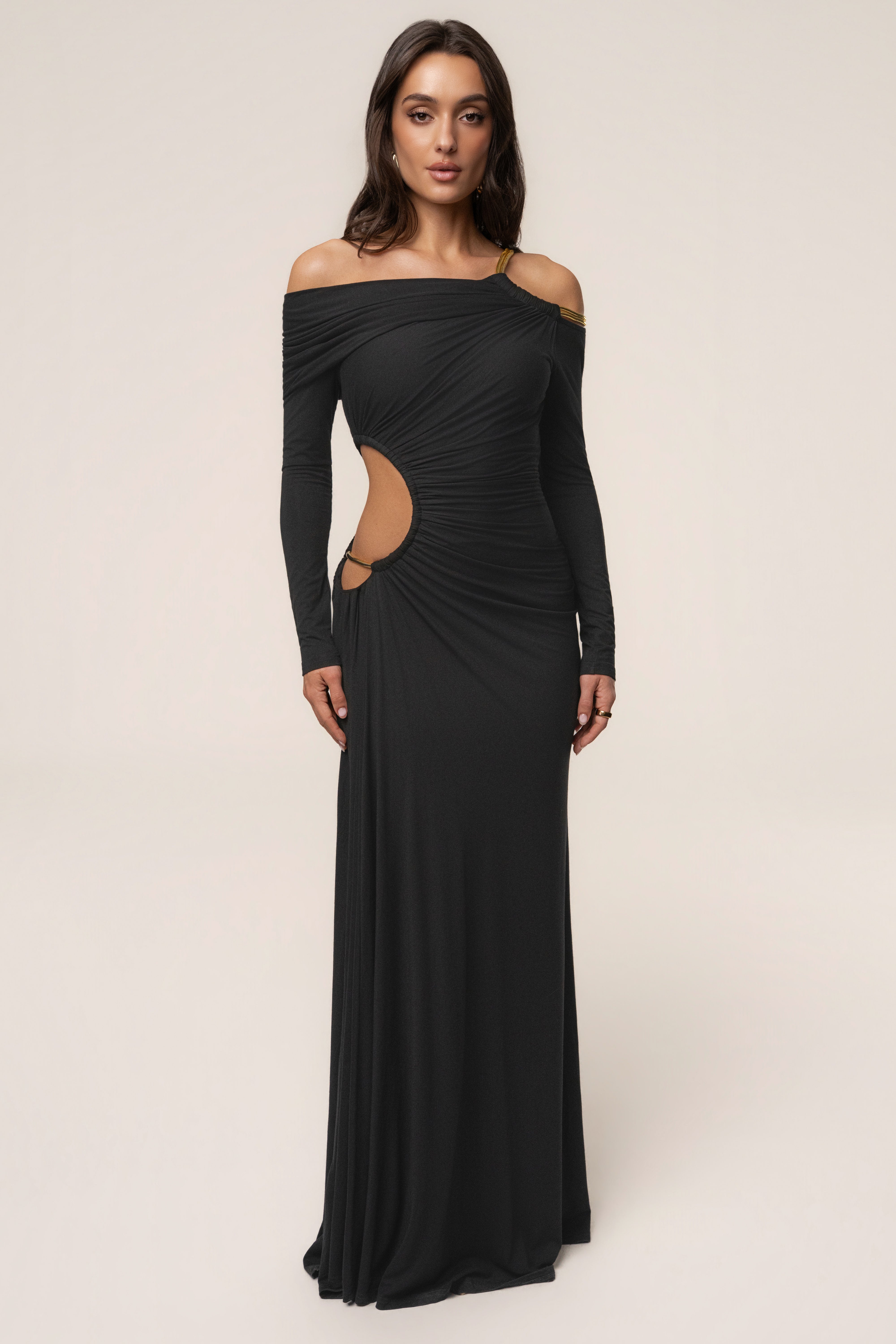 Vestido negro y dorado