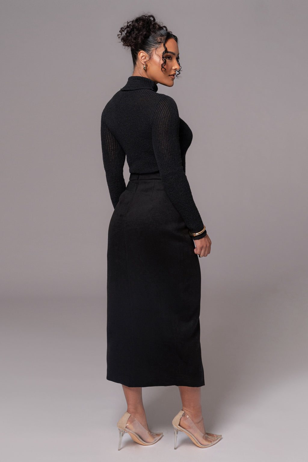 Falda Gisele negra elegante con abertura