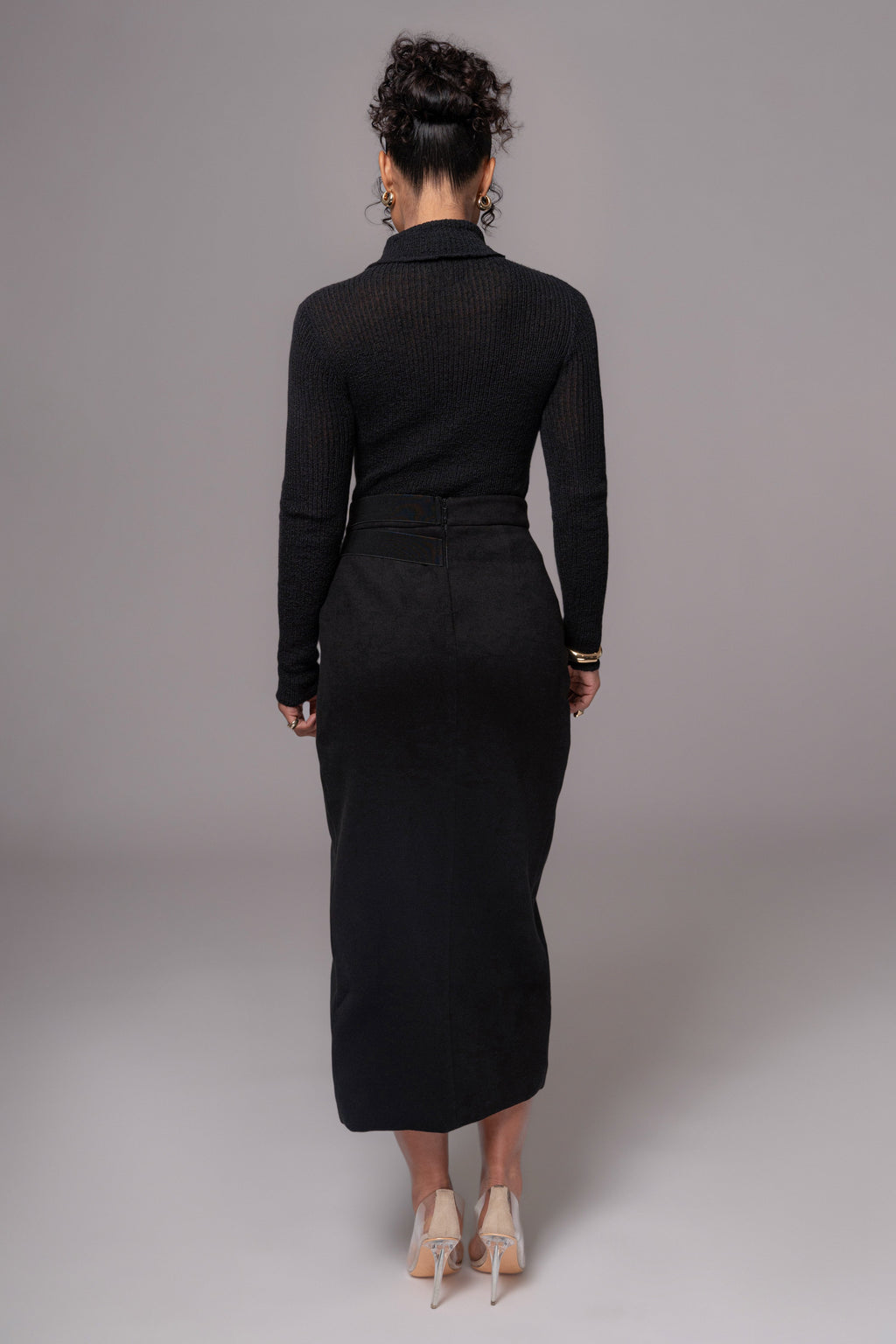 Falda Gisele negra elegante con abertura