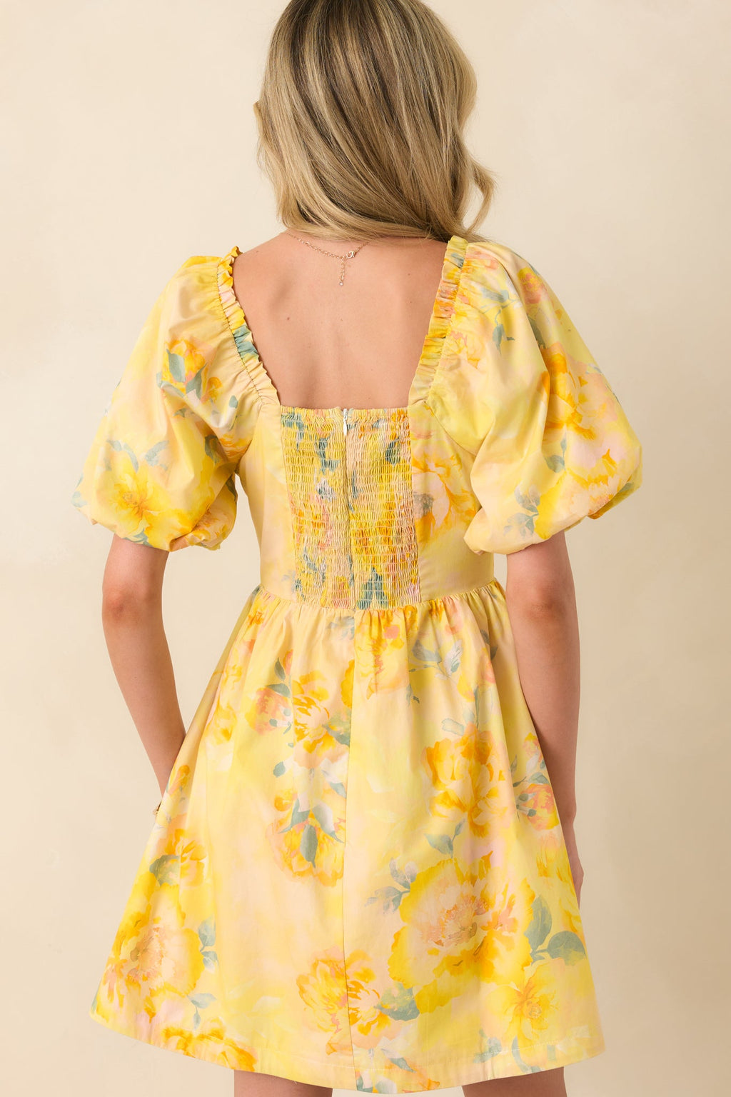 Minivestido floral de algodón amarillo mantequilla Prosperina Eloise