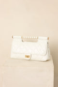 bolso de mano blanco acolchado elegante