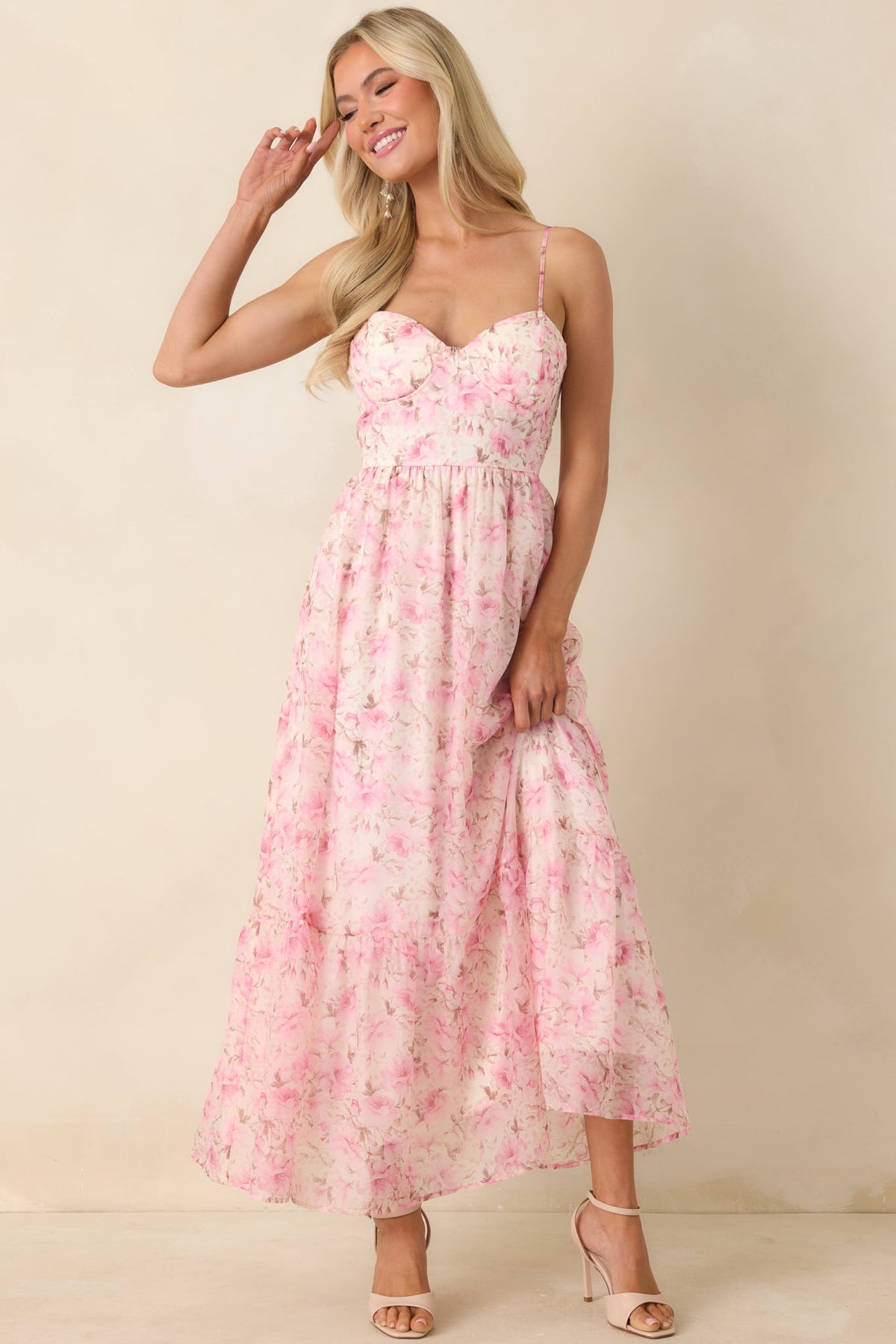 Vestido maxi romántico rosa floral con bustier Love Me Softly