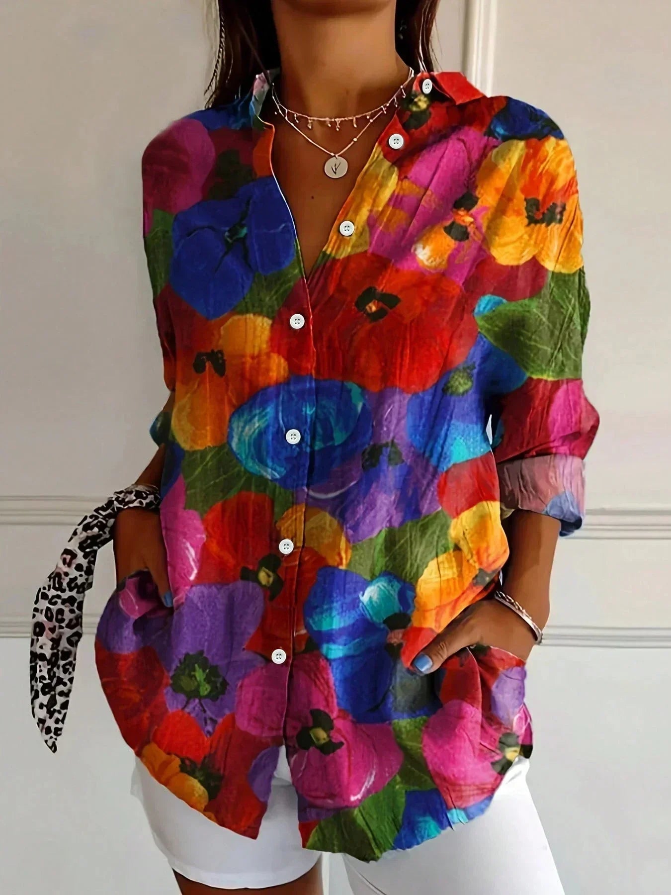 Blusa colorida estampada