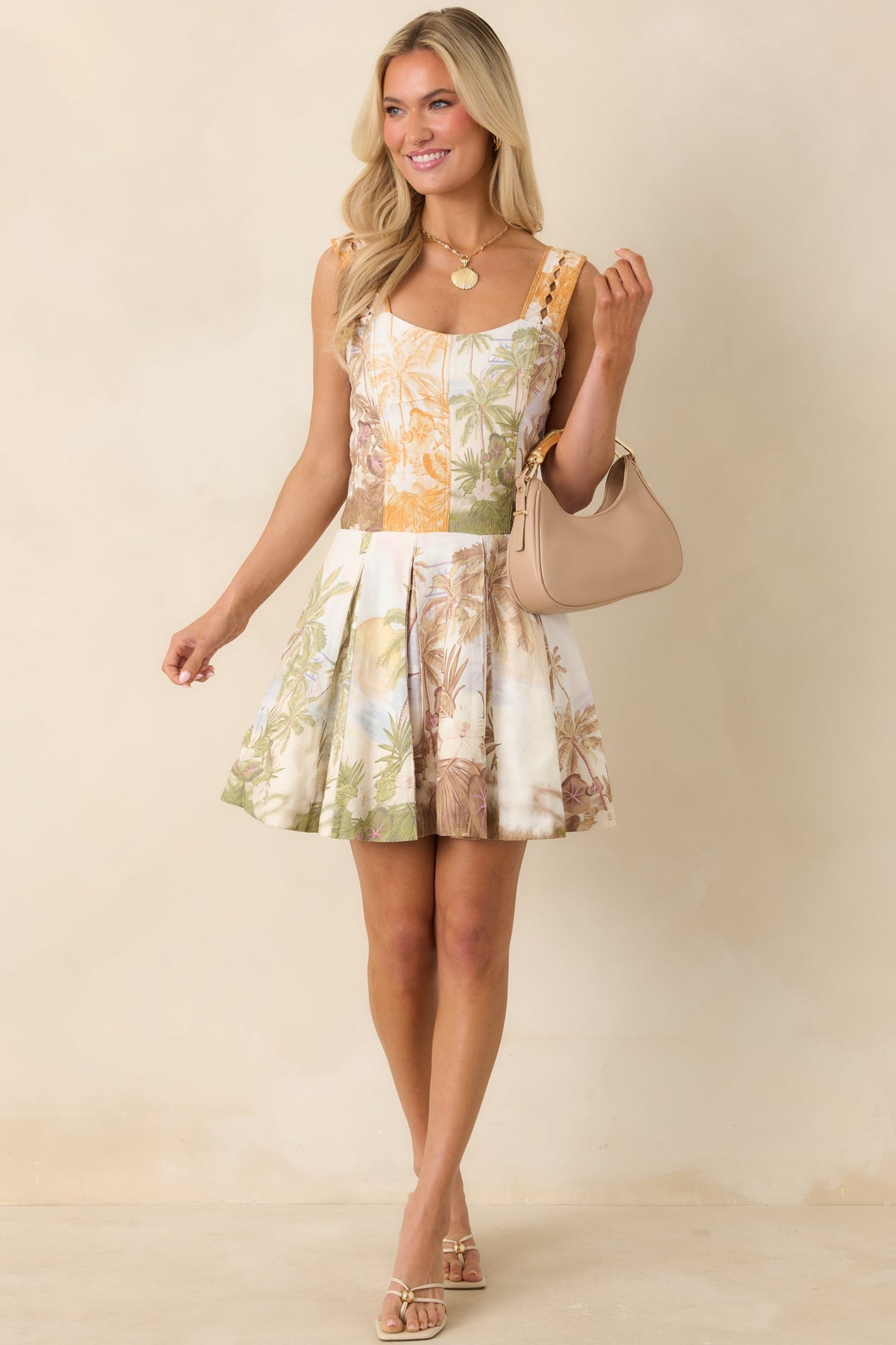 Vestido mini plisado con estampado tropical de playa multicolor Aylaya Nevaeh